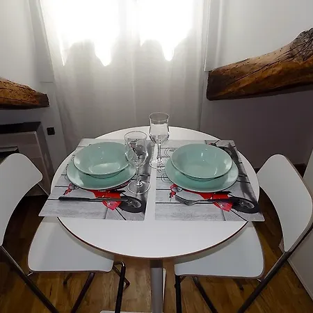 Arsenal Apartment