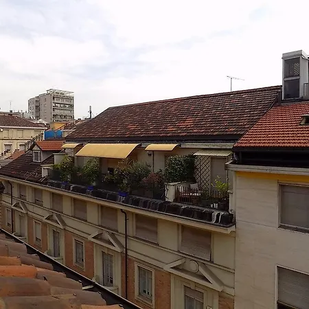 Arsenal Apartment *