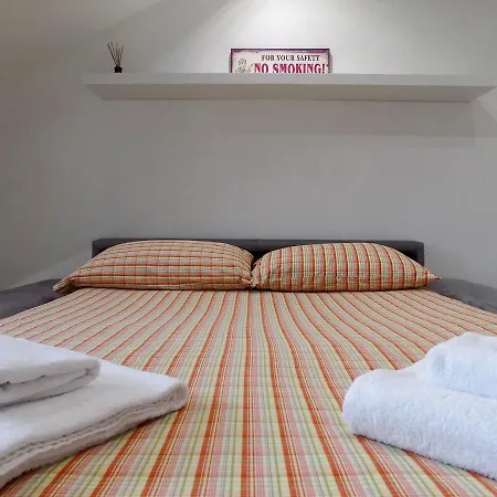 Arsenal Apartment *